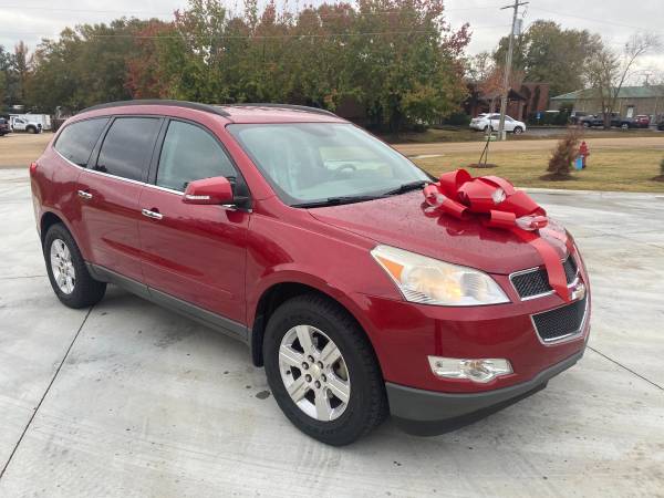 2012 CHEVY TRAVERSE WE TREAT YOU LIKE FAMILY! COZY SUV FOR PRICE! -... for sale in Ridgeland, MS – photo 8