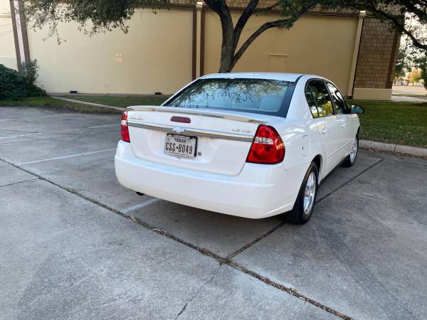 2004 chevrolet malibu - cars & trucks - by owner - vehicle... for sale in Austin, TX – photo 2