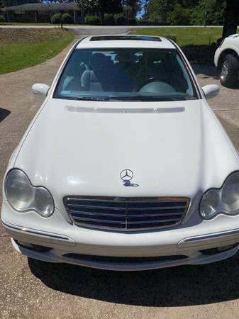 Super Clean Mercedes-Benz 2005 C230 - - by dealer for sale in Austell, GA – photo 6