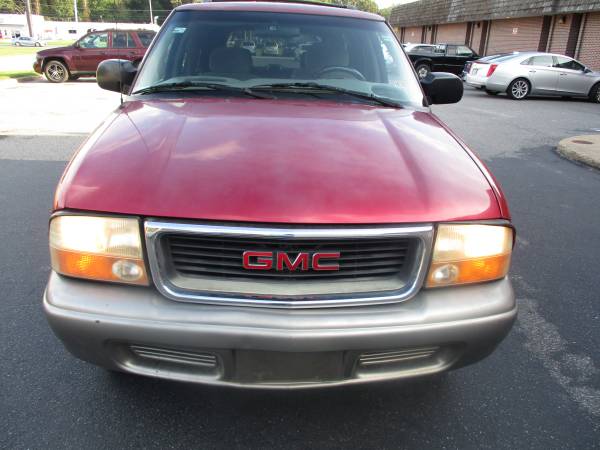 2001 Gmc Jimmy - cars & trucks - by dealer - vehicle automotive sale for sale in Chesapeake , VA – photo 3