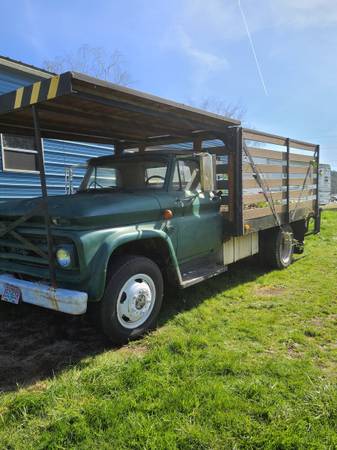 1966 Chevy flatbed truck w/lift for sale in lebanon, OR – photo 3