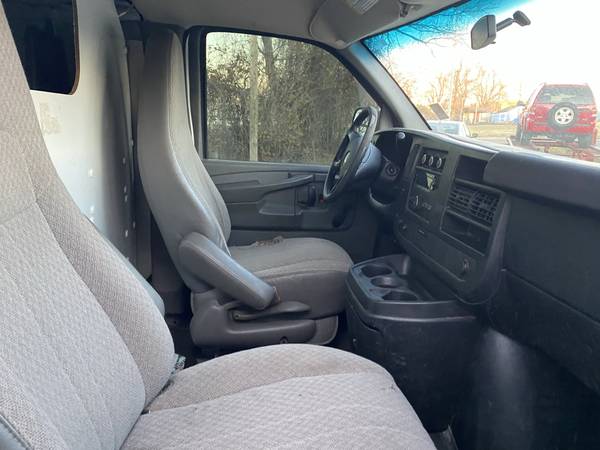 ** 2012 Chevy Express 1500 Cargo Van w/ 129k** - cars & trucks - by... for sale in Oklahoma City, OK – photo 11