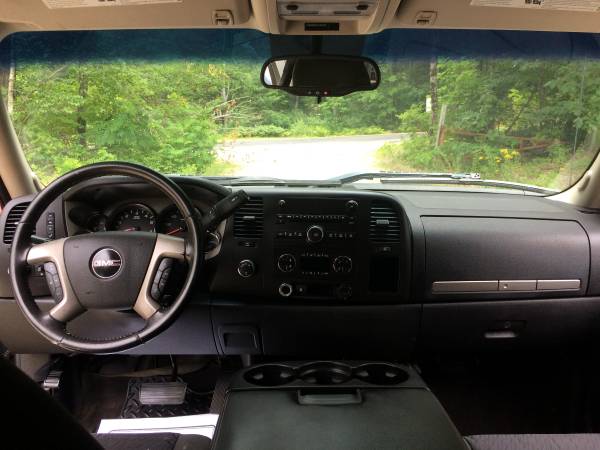 2011 GMC Sierra SLE Ex Cab 5.3L 4x4, Auto, TracRac, Rhino Bedliner for sale in New Gloucester, ME – photo 19
