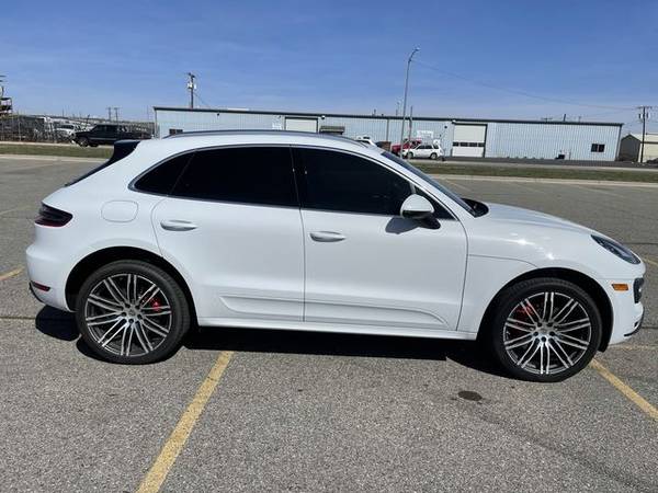2017 Porsche Macan Must See - - by dealer - vehicle for sale in Billings, MT – photo 7