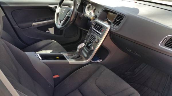 Immaculate 2013 Volvo S60 Turbo Low Miles for sale in Saint Simons Island, GA – photo 14