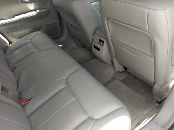 2009 Cadillac DTS for sale in Astoria, IL – photo 8
