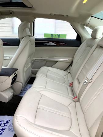2013 Lincoln MKZ 4dr Sdn AWD - - by dealer - vehicle for sale in Chesaning, MI – photo 9