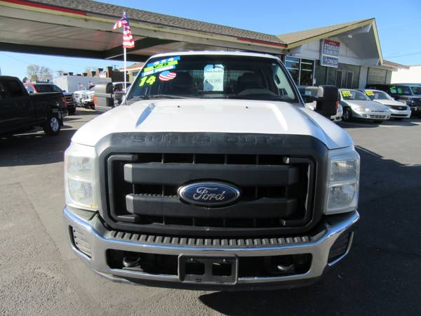 2014 Ford F-250 4X4 Crew Cab Long Box 6.2L Gas!!! - cars & trucks -... for sale in Billings, ND – photo 4