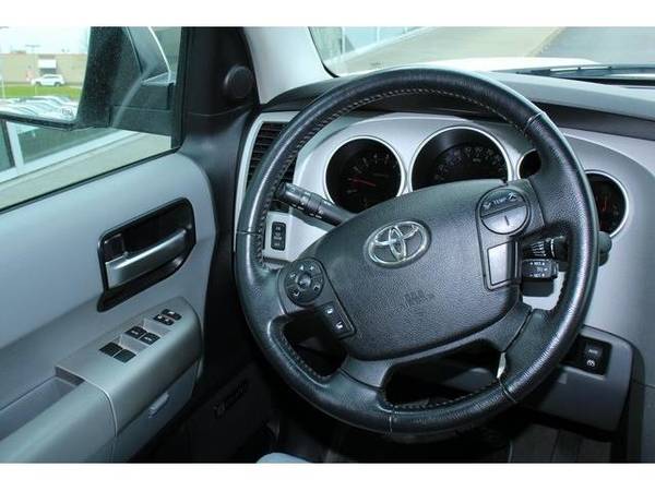 2008 Toyota Sequoia SUV Limited Green Bay - - by for sale in Green Bay, WI – photo 20