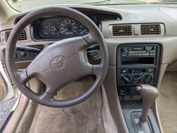 1998 Toyota Camry LE for sale in Portland, OR – photo 11