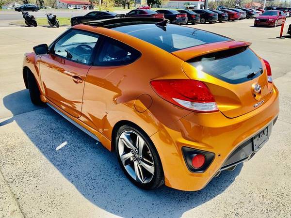 2013 Hyundai Veloster - - by dealer - vehicle for sale in Clarksville, TN – photo 7