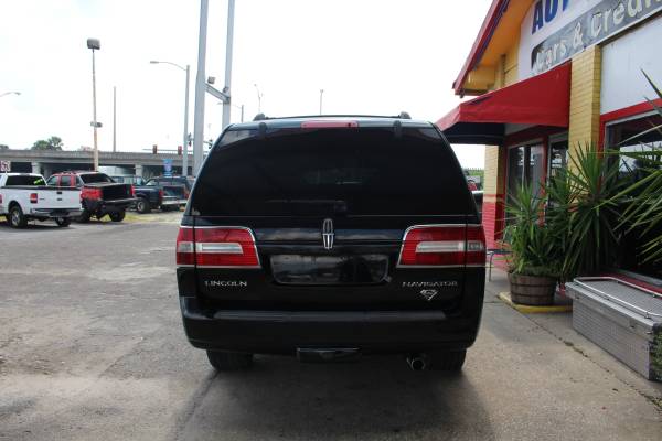 👍2007 Lincoln Navigator // Buy-Here Pay-Here - cars & trucks - by... for sale in Jacksonville, FL – photo 5
