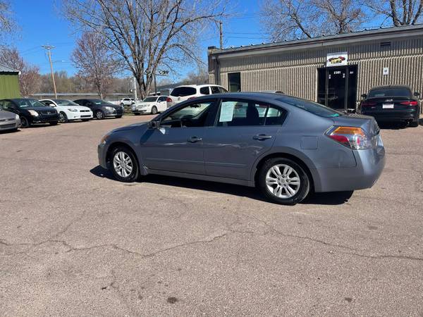 2010 Nissan Altima 4dr Sdn I4 CVT 2 5 S (Bargain) for sale in Sioux Falls, SD – photo 2