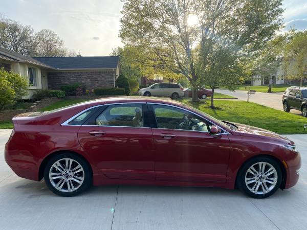 2013 Lincoln MKZ, AWD, w/52K, Excellent condition for sale in Rochester, MI – photo 4