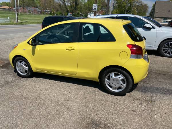 2010 Toyota yaris for sale in Louisville, KY – photo 3