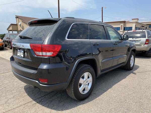 2013 Jeep Grand Cherokee - cars & trucks - by dealer - vehicle... for sale in Brighton, WY – photo 3