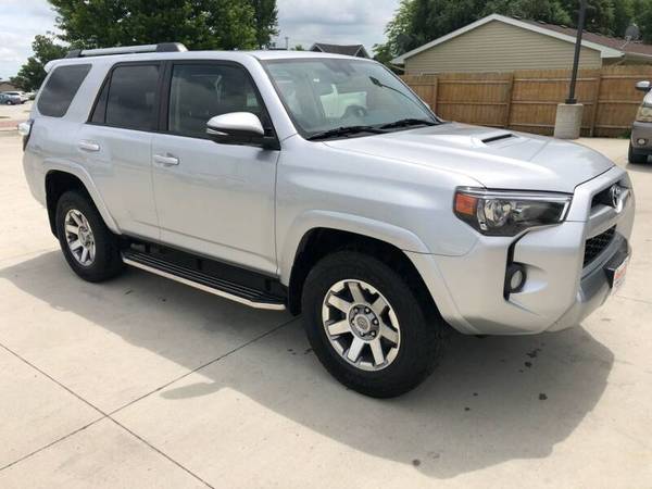2015 TOYOTA 4RUNNER TRAIL*4WD*HEATED LEATHER*54K*MOONROOF*LOADED UP!! for sale in Glidden, IA – photo 3