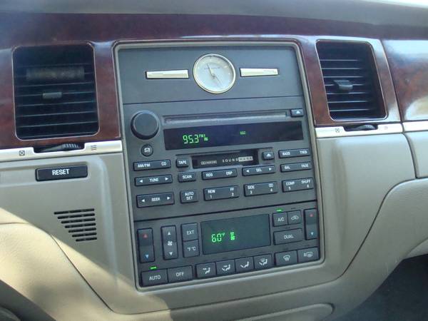 2004 LINCOLN TOWNCAR ULTIMATE 4 DOOR RUNS GREAT!! STOCK #839... for sale in Corinth, MS – photo 17