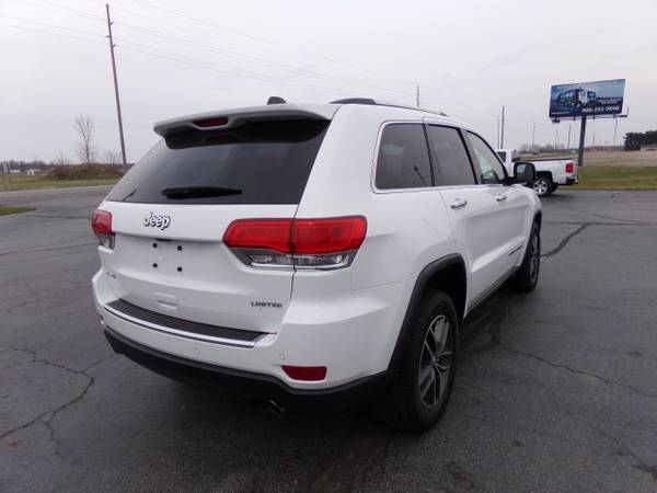 2018 Jeep Grand Cherokee Limited 4x4 - - by dealer for sale in Lagrange, IN – photo 5