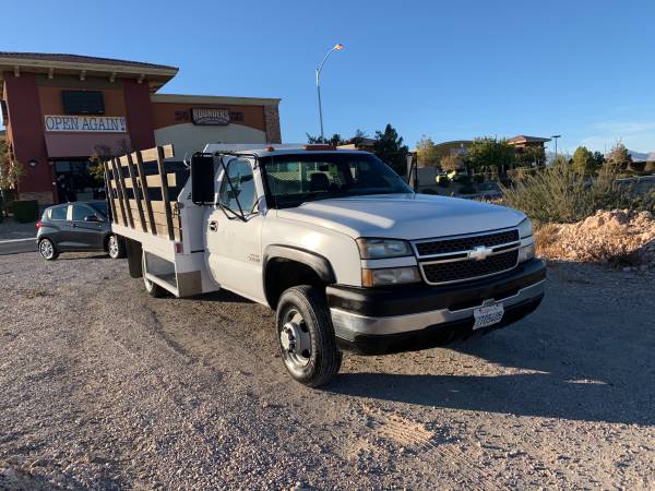 05 Chevy flatbed diesel Duramax Dooley - cars & trucks - by owner -... for sale in Las Vegas, NV – photo 6