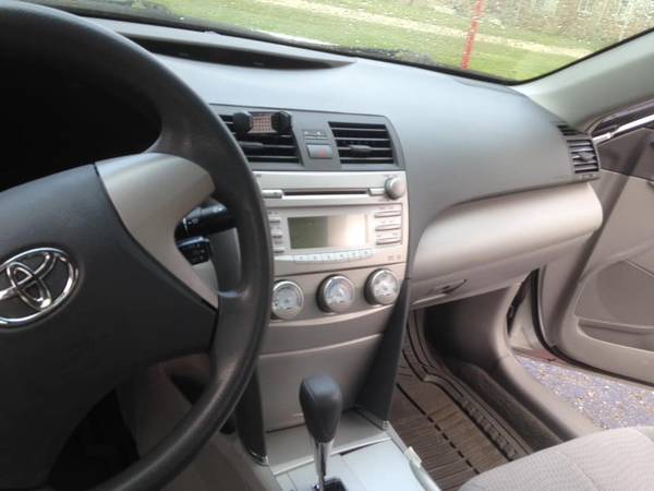 Toyota Camry for sale in Canton, MI – photo 4