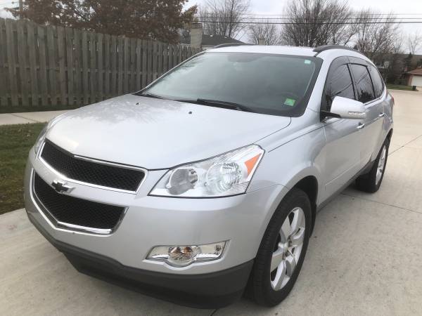 CHEVY TRAVERSE LT - cars & trucks - by owner - vehicle automotive sale for sale in Sterling Heights, MI – photo 3