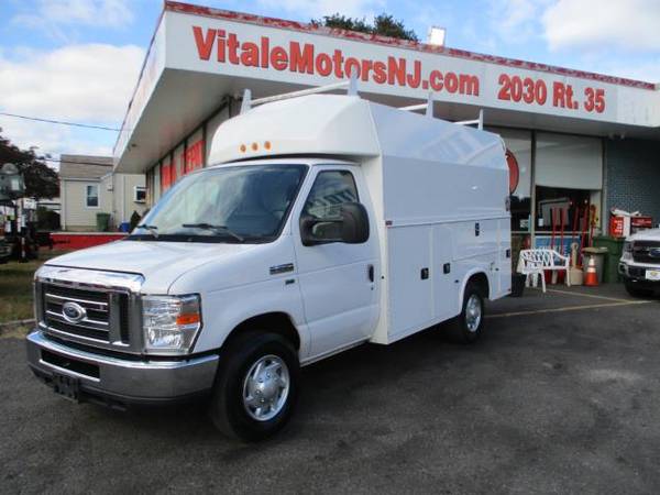 2015 Ford Econoline E-350 ENCLOSED UTILITY BODY CUT AWAY for sale in south amboy, NJ – photo 2