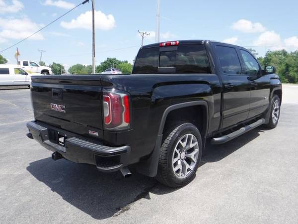 2017 GMC Sierra 1500 Crew Cab 4WD SLT Pickup 4D 5 3/4 ft Trades Welcom for sale in Harrisonville, MO – photo 7