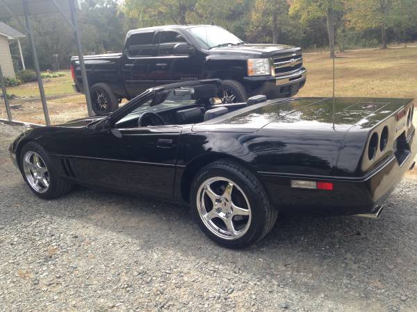 1987 Chevrolet Corvette convertible for sale in Madison, NC – photo 16