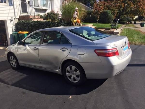 2009 Toyota Camry for sale in Norwood, MA – photo 18