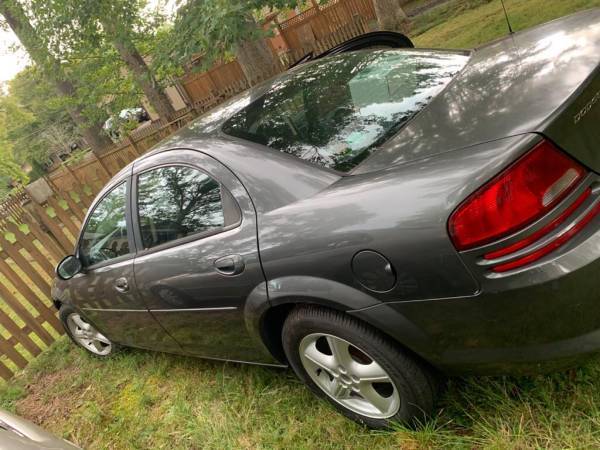 2005 Dodge Stratus SXT - cars & trucks - by owner - vehicle... for sale in Frederick, MD – photo 2