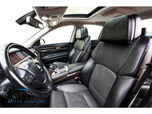 SMOOTH 400hp V8 Executive LUXURY! 2012 BMW 750i xDrive 750xi! for sale in Eau Claire, SD – photo 12