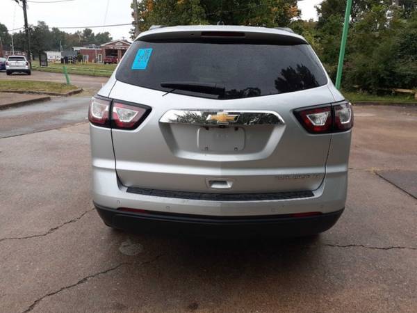 2015 Chevrolet Traverse LT - cars & trucks - by dealer - vehicle... for sale in Memphis, TN – photo 6