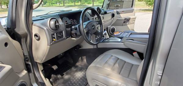 2004 HUMMER H2 - Clean Carfax - NAV- Leather - Upgrades Runs Excellent for sale in Newark, DE – photo 16