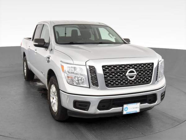 2017 Nissan Titan Crew Cab SV Pickup 4D 5 1/2 ft pickup Silver for sale in Greenville, SC – photo 16