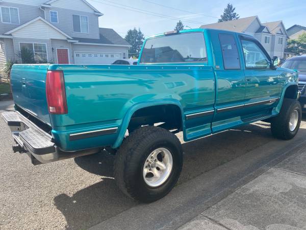96 Chevy Silverado extended cab 4 x 4 for sale in Vancouver, OR – photo 3
