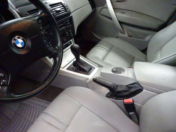 2005 BMW X3*Heated leather*Sunroof*www.carkingsales.com - cars &... for sale in West Allis, WI – photo 4