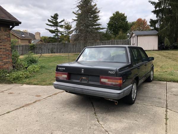 91 Volvo 740 (original owner) - cars & trucks - by owner - vehicle... for sale in Springboro, OH – photo 3