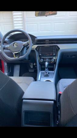 2020 Volkswagen Passat for sale in Medina, OH – photo 4