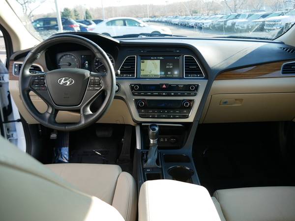 2015 Hyundai Sonata 2.4L Limited - cars & trucks - by dealer -... for sale in Burnsville, MN – photo 21