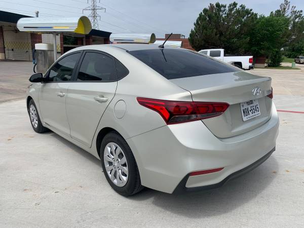 2018 Hyundai Accent SE - - by dealer - vehicle for sale in Euless, TX – photo 2