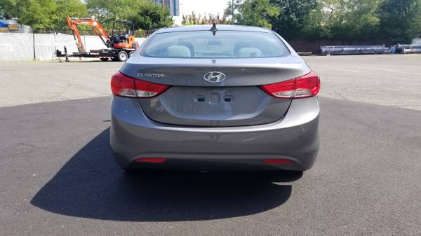 2012 Hyundai Elantra - Great Commuter Car, Clean, Financing Available for sale in Alexandria, District Of Columbia – photo 4