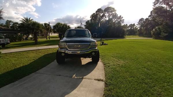 2004 GMC 2500 HD SLT 6liter. - cars & trucks - by owner - vehicle... for sale in North Port, FL – photo 8