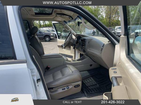 2003 Ford Explorer Sport Trac XLS Sport Utility Pickup 4D for sale in Garfield, NY – photo 19