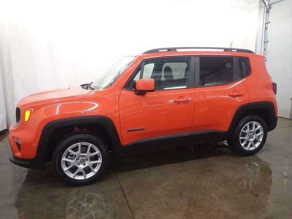 2019 Jeep Renegade Latitude - - by dealer - vehicle for sale in Perham, ND – photo 18