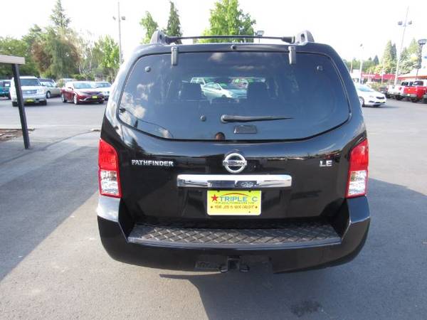 08 Nissan Pathfinder LE *4WD* V8! BLACK LEATHER! 3RD ROW! Weekend sale for sale in Portland, OR – photo 7