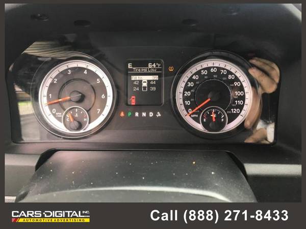 2014 RAM 1500 4WD Crew Cab 140.5' Express Crew Cab Pickup for sale in Brooklyn, NY – photo 14