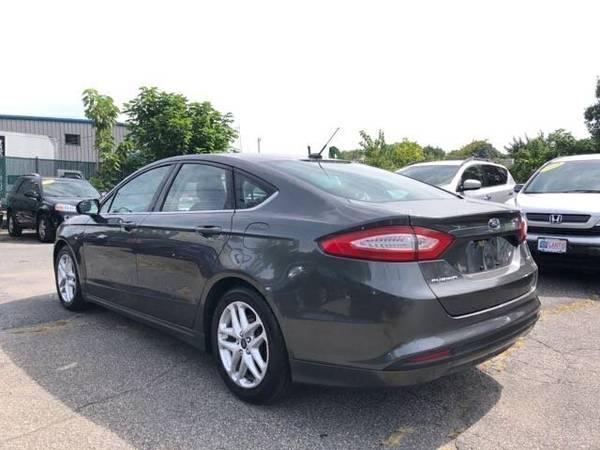 2015 Ford Fusion SE - cars & trucks - by dealer - vehicle automotive... for sale in Framingham, MA – photo 4
