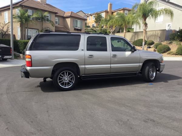 2003 Chevy suburban limited low miles 3rd row seat, great four for sale in San Diego, CA – photo 5