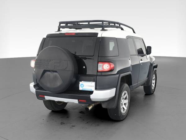 2012 Toyota FJ Cruiser Sport Utility 2D suv Black - FINANCE ONLINE -... for sale in Indianapolis, IN – photo 10